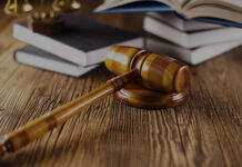 Czym różni się radca prawny od adwokata