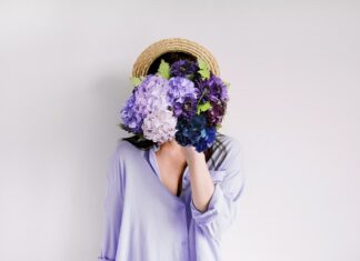 Jak stworzyć własną aplikację na telefon? Jak stworzyć własną aplikację na telefon?