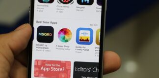 W jakim języku pisze się aplikacje na iOS?